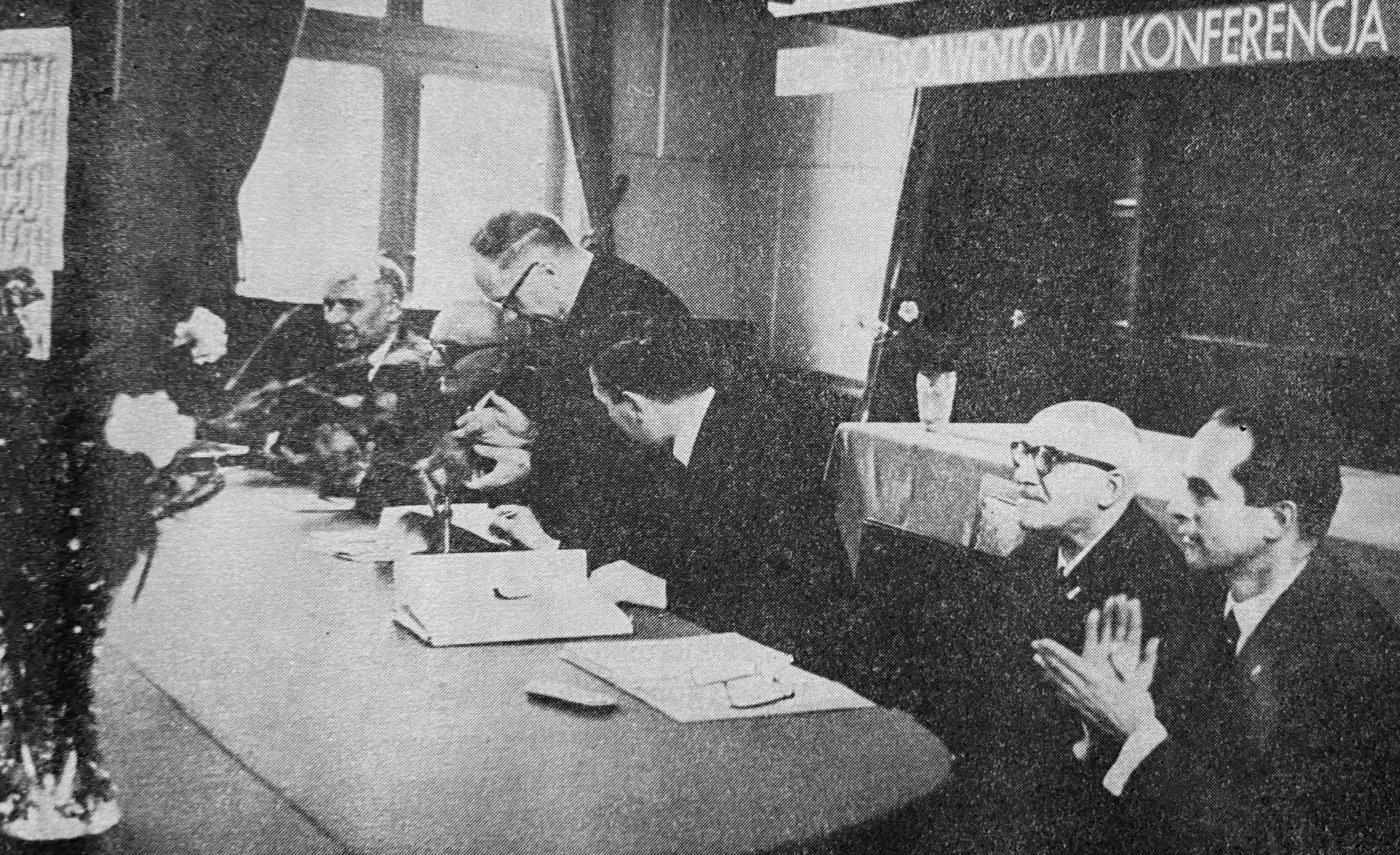 Prezydium Zjazdu Absolwentów i konferencji Wydziału Mechaniczno-Energetycznego (1965)
